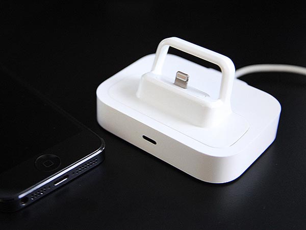 Apple'ın 'Lightning to 30 Pin' adaptörüne FlyBridge ile destek sağlayın