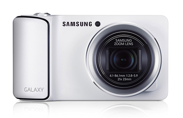 Samsung, Galaxy Camera'nın sadece Wi-Fi bağlantı seçeneğine sahip yeni modelini duyurdu