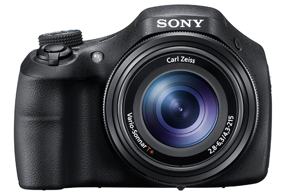 Sony, WX300, HX300 ve TX30 isimlerine sahip üç yeni kompakt fotoğraf makinesi tanıttı