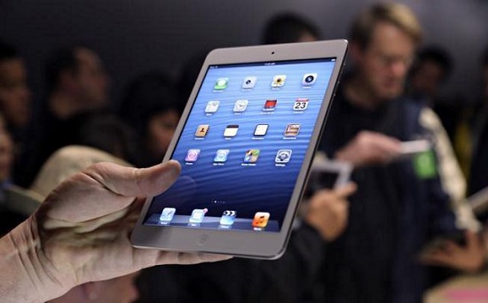 AUO firması iPad mini panelleri için üretimi artırıyor