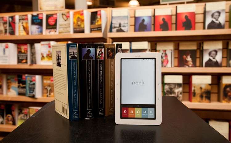 Barnes & Noble, Nook tablet / e-kitap okuyucusu için yol ayrımında