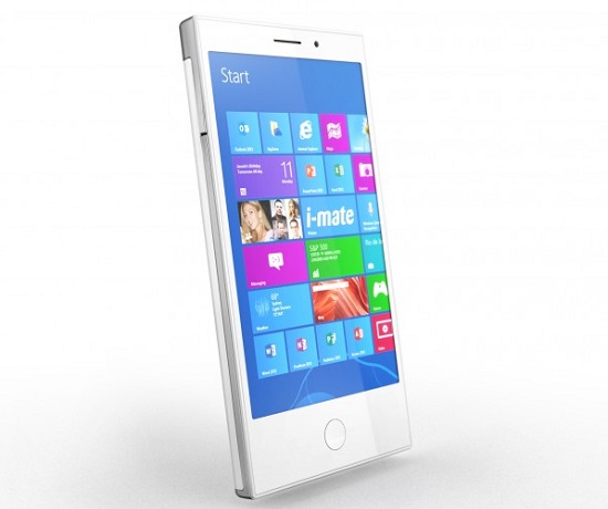 MWC 2013 : i-mate, 4.7 inçlik Windows 8 telefon konseptini yaz aylarında satışa sunmayı planlıyor