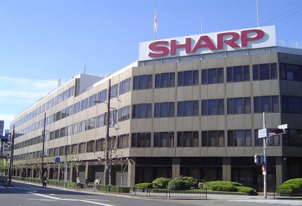 Reuters : Samsung, Sharp'ın yüzde 3 hissesini satın almak üzere