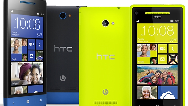 htc 8x ve 8s modelleri red dot 2013