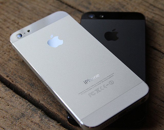 'Uygun fiyatlı iPhone, bu yıl iPhone 5'in yerini alacak.'