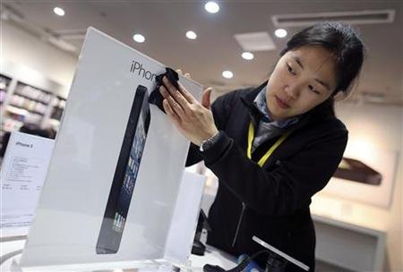 Çin'deki akıllı telefon satışları 2013 yılında 300 milyonu geçecek