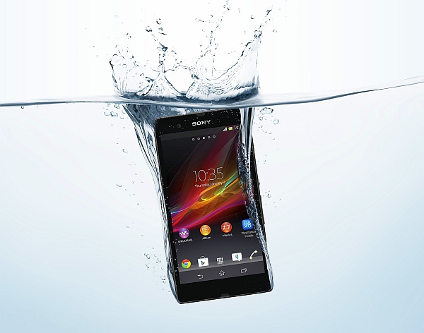 Sony kamera konusunda iddialı Xperia Cybershot ve müzik telefonu Xperia Walkman'i hazırlıyor
