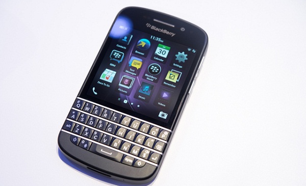 Thorsten Heins: BlackBerry Q10, 20 ülkede 40 mobil operatör tarafından test ediliyor