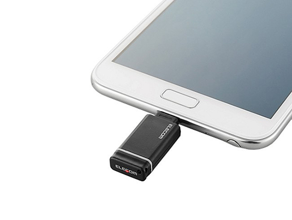 Adaptör yardımıyla Android cihazlar üzerinde kullanılabilen Elecom USB bellek