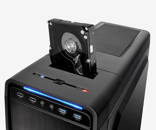 Thermaltake, full-tower bilgisayar kasasıyla karşımızda; Urban S71