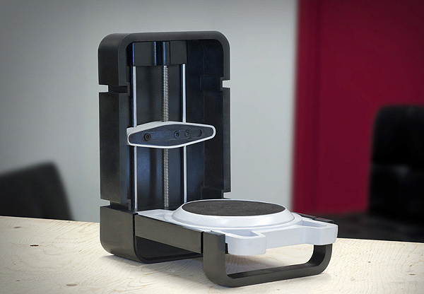 Yeni geliştirilen üç boyutlu tarayıcı modeli, “Photon 3D Scanner”
