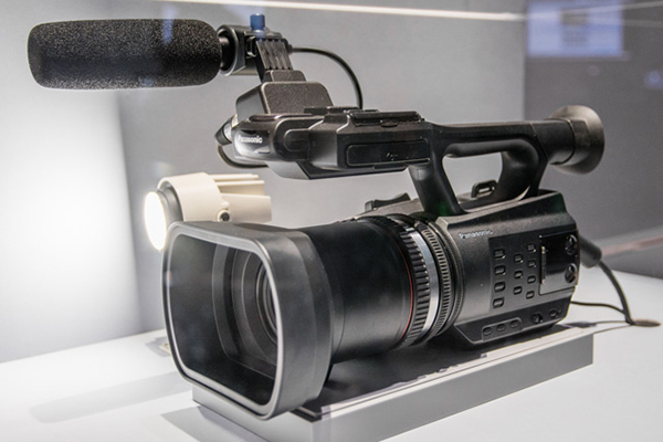 NAB2013: Panasonic, fuar kapsamında 4K çekim yapabilen video kamera prototipini sergiledi