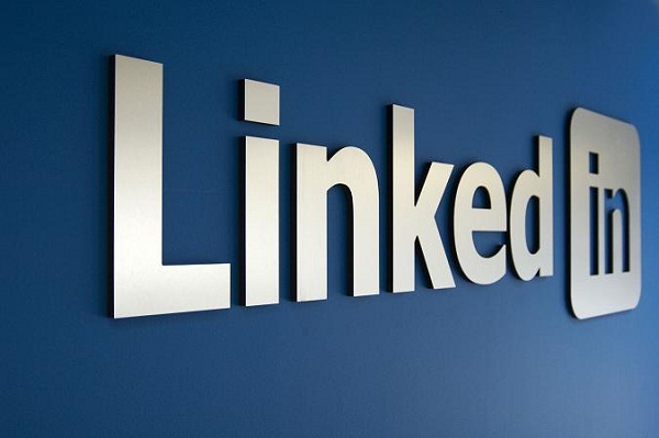 LinkedIn'in iOS ve Anroid uygulamaları güncellendi