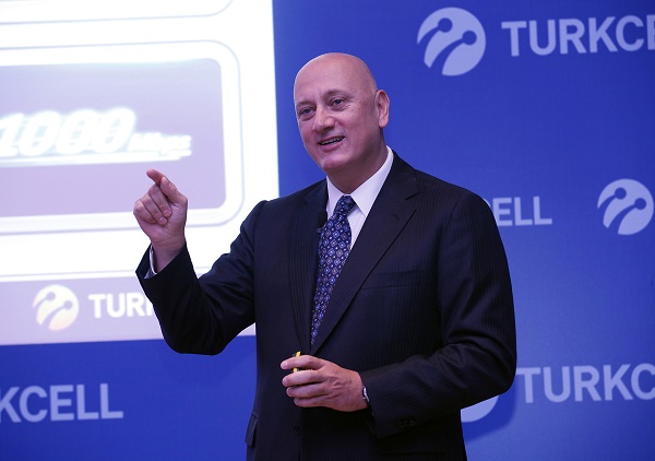 Yılın ilk çeyreğinde Turkcell, 2.7 milyar TL gelir elde etti