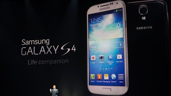 Samsung Galaxy S4 60 ülkede satışa sunuldu