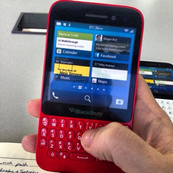 BlackBerry R10 ortaya çıktı