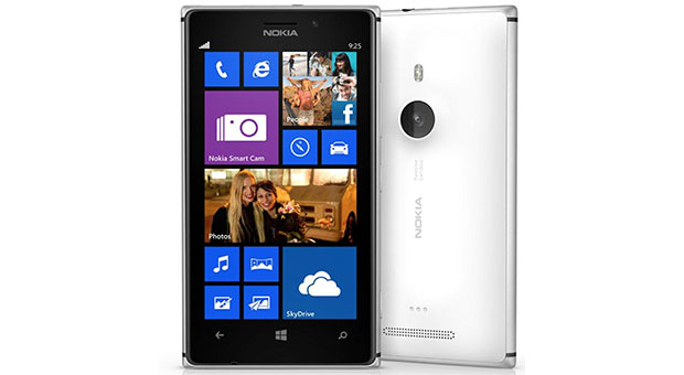 İşte Nokia'nın alüminyum alaşımlı çerçeveye sahip modeli :  Lumia 925