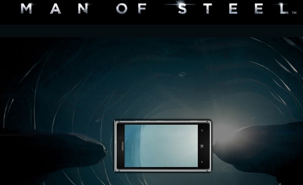 Nokia, Lumia 925 modelini Man Of Steel özel sayfası ile tanıtmaya başladı