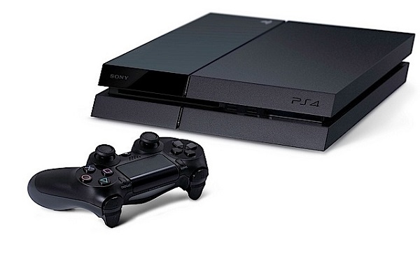 PlayStation 4 resmen ortaya çıktı