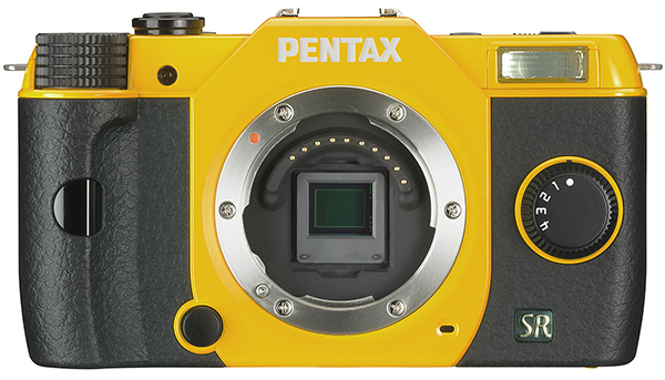 Pentax'tan yeni aynasız fotoğraf makinesi: Q7