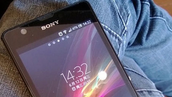 sony nin 6 44 inc full hd ekrana sahip