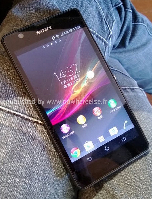Sony'nin 6.44-inç Full HD ekrana sahip akıllı telefonu Xperia Z Ultra ortaya çıktı