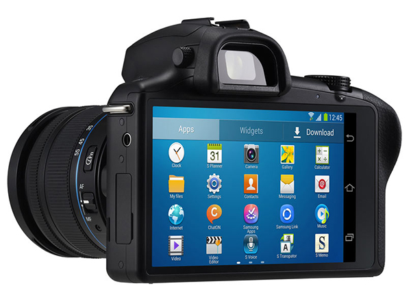 Samsung'dan Android işletim sistemine sahip aynasız fotoğraf makinesi: Galaxy NX