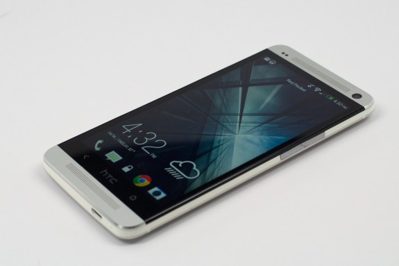 İddia : HTC, One modelinin Windows Phone versiyonunu hazırlıyor