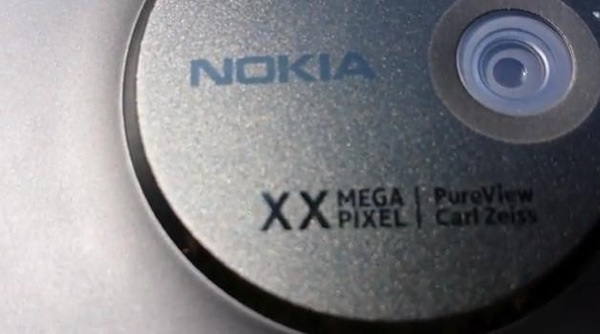 İddia : Compal, yeni Lumia modelinin üretimini üzerine aldı