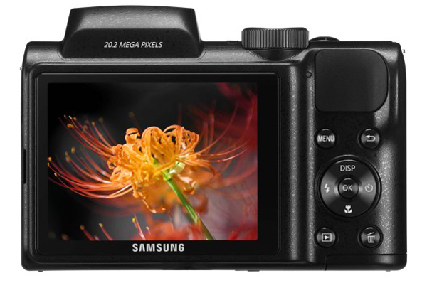 Samsung'dan 26 kat optik yakınlaştırma özelliğine sahip fotoğraf makinesi: WB110