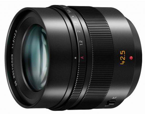 Panasonic, Leica DG Nocticron 42.5mm F1.2 lens modelini duyurdu