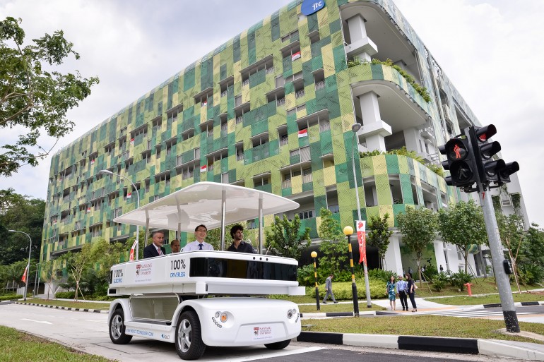 Singapur Nanyang Teknoloji Üniversitesi'den yeni bir insansız taşıma aracı: Navia