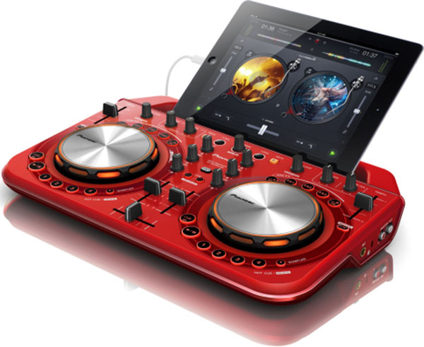 Pioneer'dan iOS cihazlar ile kullanılabilen kompakt boyutlu yeni DJ kontrolcüsü: DDJ-WeGo2  