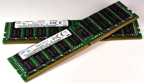 Samsung, DDR4 belleklerin hacimli üretimine başlıyor