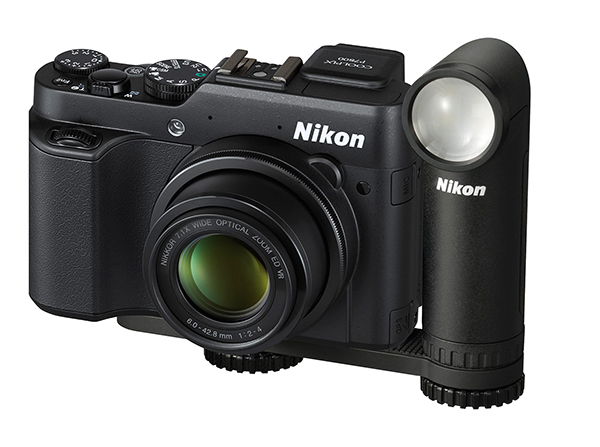 Nikon, dahili elektronik vizör ile hazırladığı üst seviye yeni kompakt fotoğraf makinesini duyurdu: Coolpix P7800