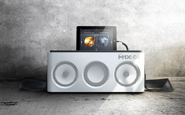 Philips, iOS cihazlar ile kullanılabilen ve dahili hoparlörleri bulunan M1X-DJ isimli DJ kontrolcüsünü duyurdu