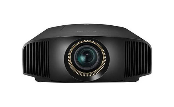 Sony'den 4K çözünürlüğe sahip yeni projektör: VPL-VW500ES