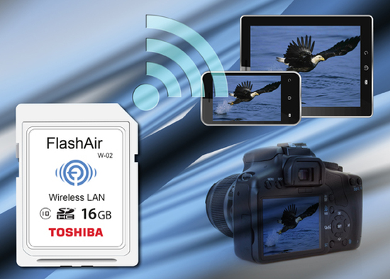Toshiba, kapasitesi ve hızı artan yeni FlashAir hafıza kartını duyurdu