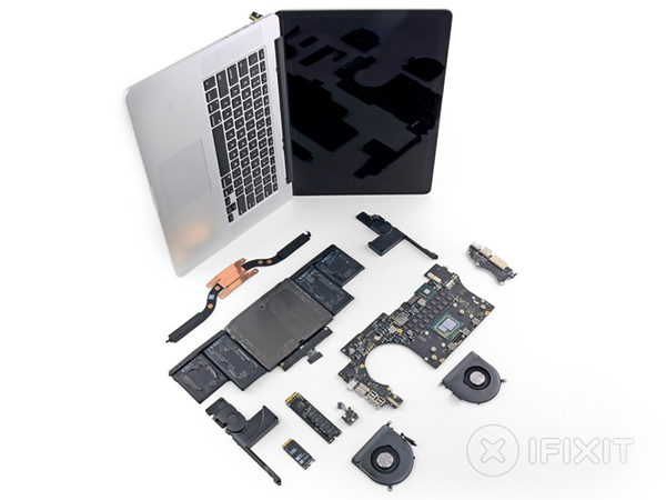 Apple'ın yeni Macbook Pro'su da iFixit ekibinin elinden kurtulamadı