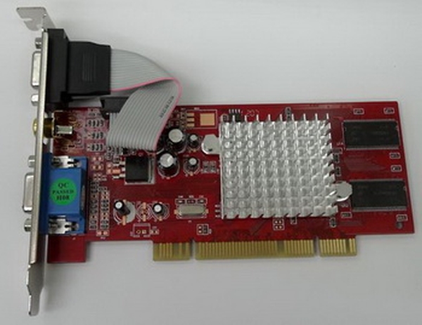 Günün 'tuhaf' haberi: DirectX 7 ve PCI destekli ATI Radeon 7000 ekran kartı