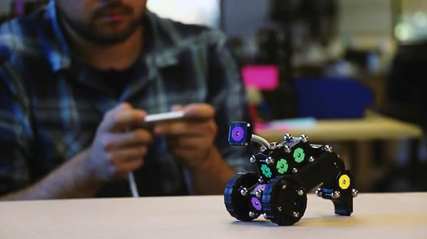 Modüler yapıya sahip robot sistemi MOSS, Kickstarter üzerinde başarıya ulaştı