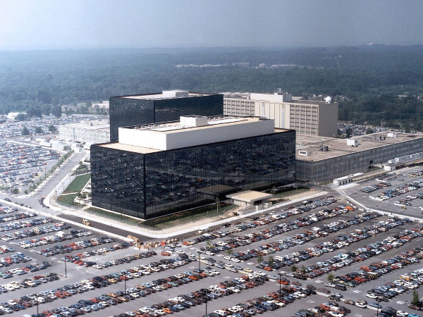 NSA, Torvalds'dan Linux'a yazılımsal açık koymasını istedi