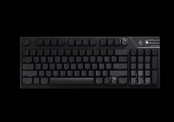 Cooler Master'dan oyunculara özel yeni mekanik klavye: CM Storm QuickFire TK STEALTH