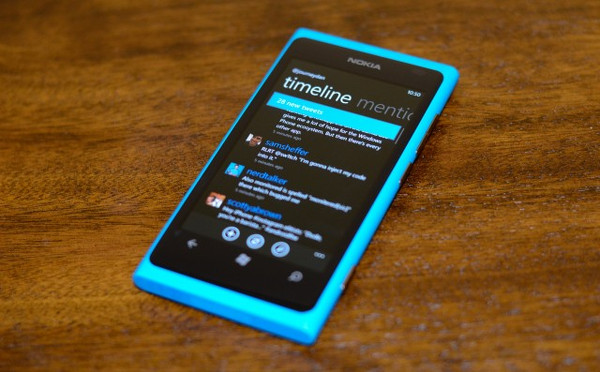 Windows Phone mağazası 3G indirme limiti 100MB'a yükseldi