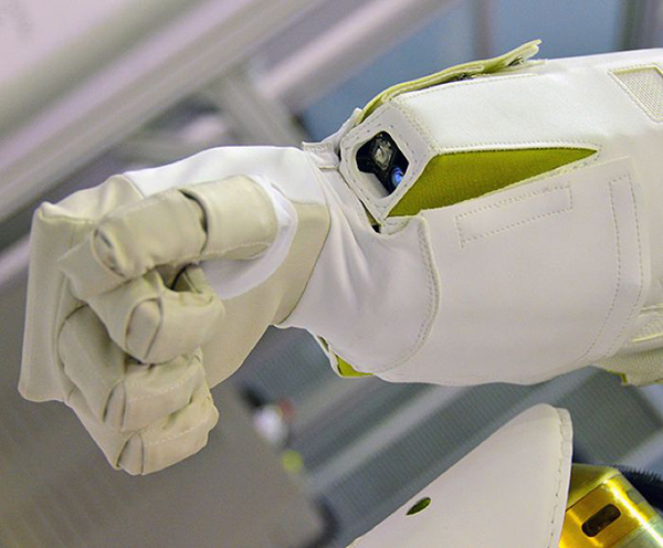 NASA'dan 'DARPA Robotics Challenge' için hazırlanan yeni robot: Valkyrie