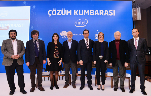Intel, genç girişimcilere yönelik olarak Çözüm Kumbarası projesini başlatıyor