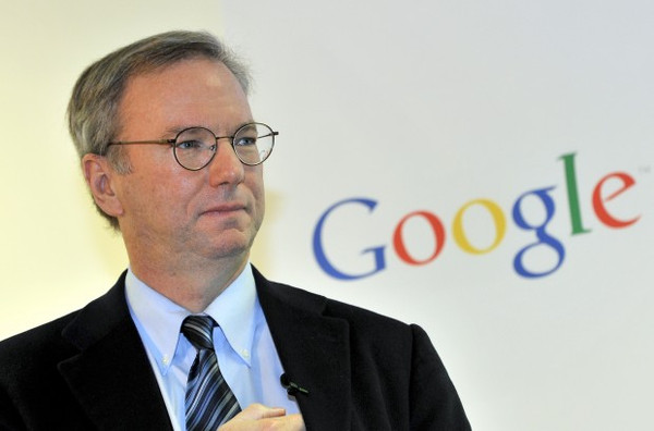 Eric Schmidt : Google sosyal ağ trendini kaçırdı