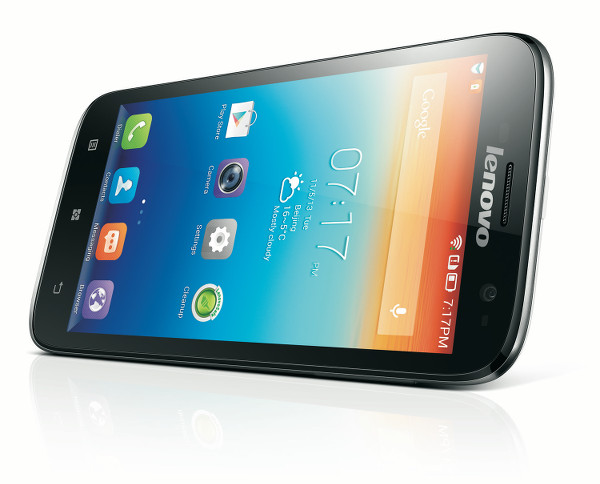 Lenovo'dan CES 2014 öncesi 3 yeni akıllı telefon