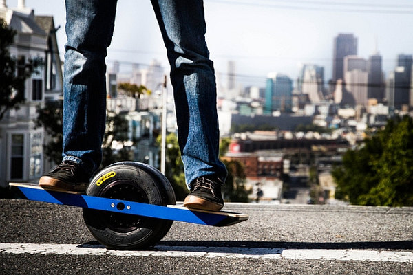 Tek tekerlekli kaykay Onewheel bağış desteği arıyor