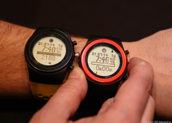 CES 2014 : LifeTrak akıllı saati nabız ölçümü yapabiliyor